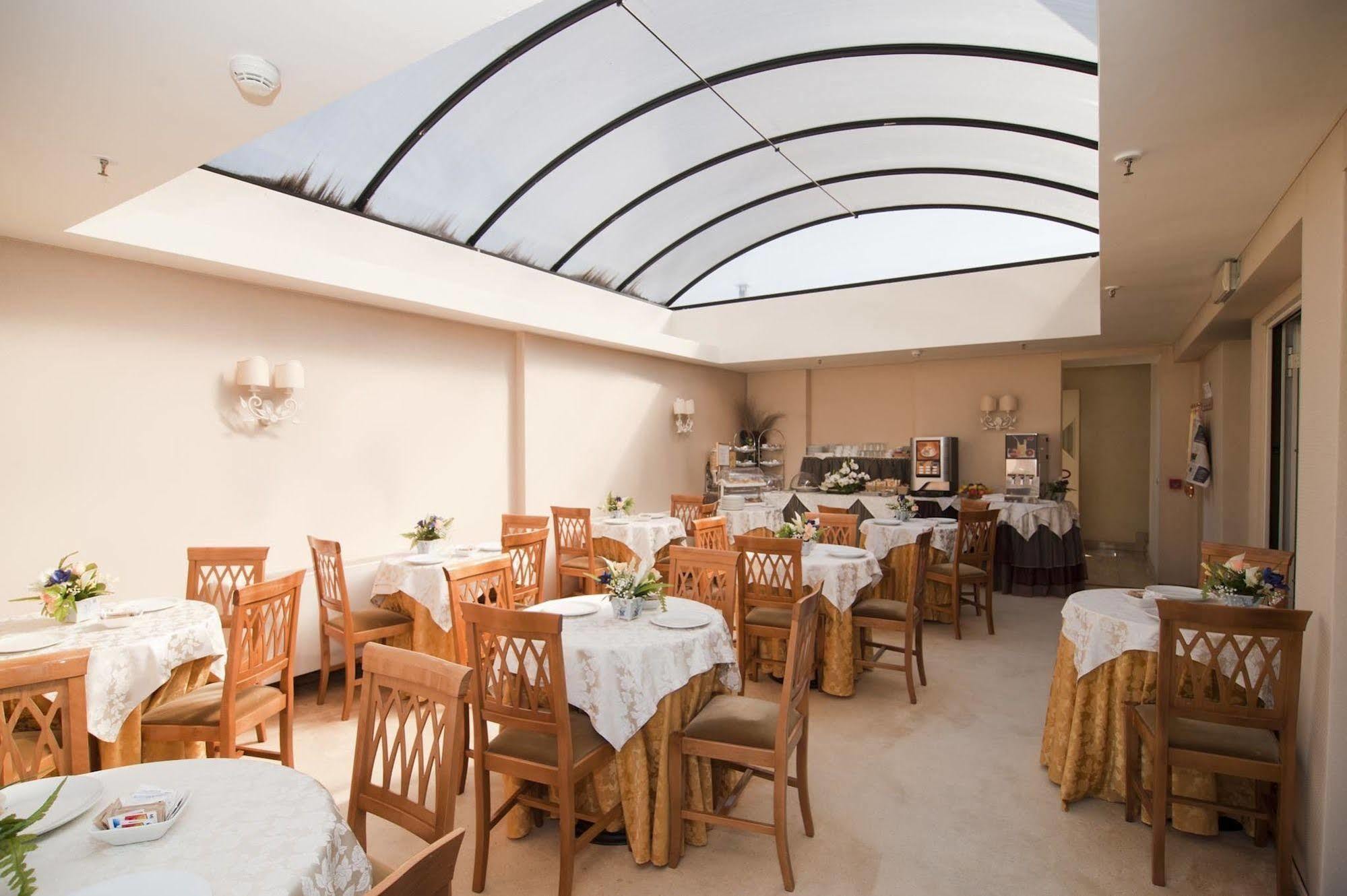 Beyou Hotel Ponte Milvio Rome Exterior photo