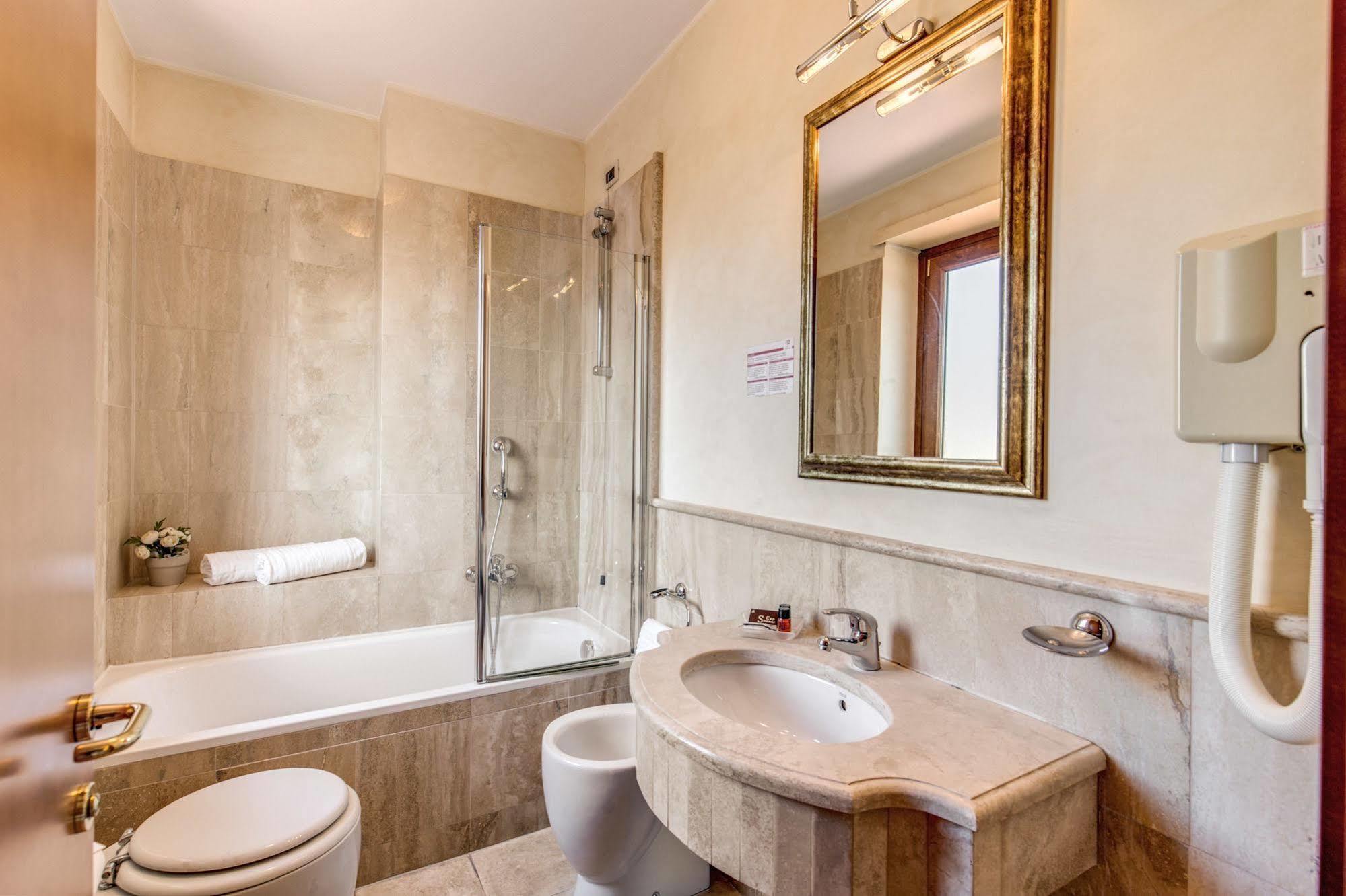 Beyou Hotel Ponte Milvio Rome Exterior photo